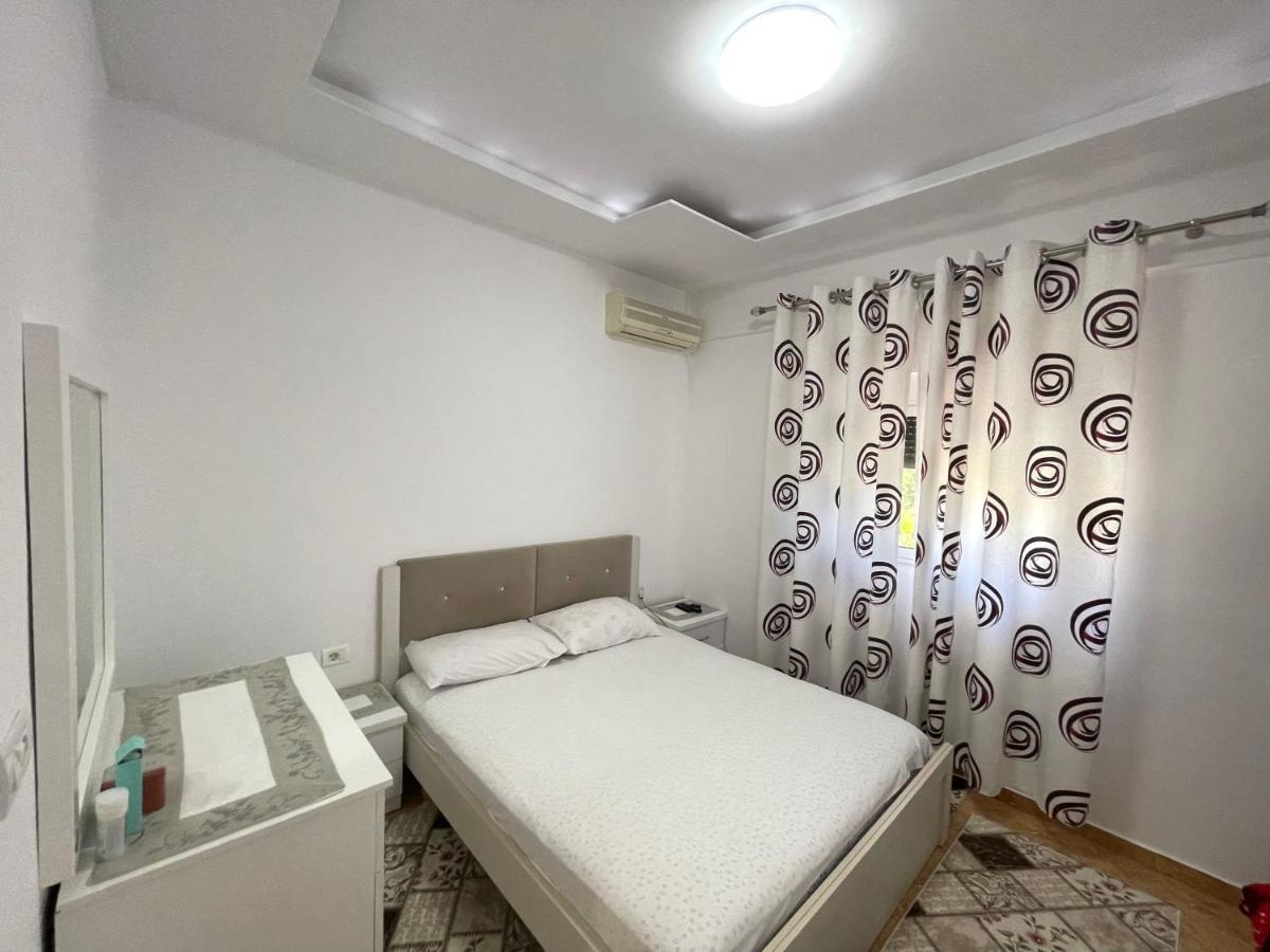 Luigi S Fairyview Apartment Sarandë Exterior foto