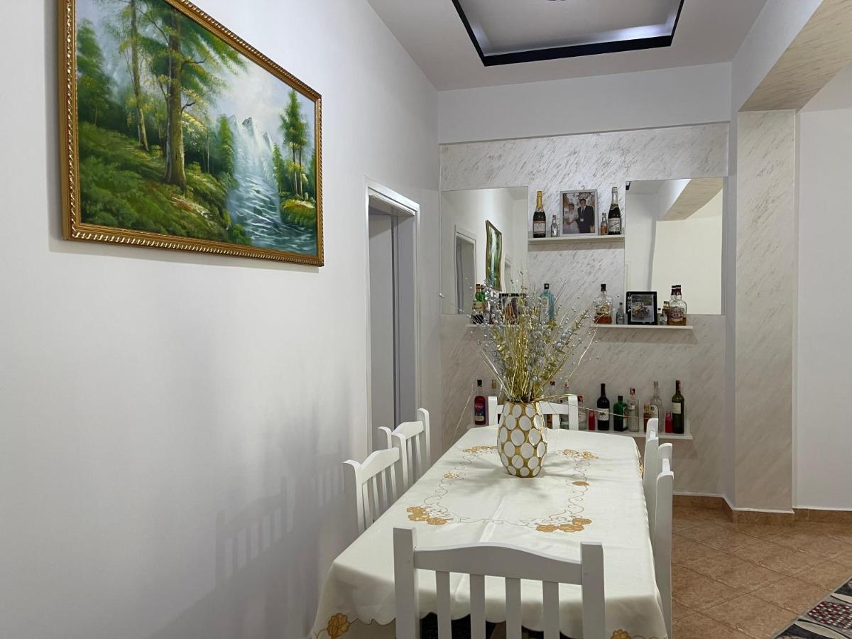 Luigi S Fairyview Apartment Sarandë Exterior foto