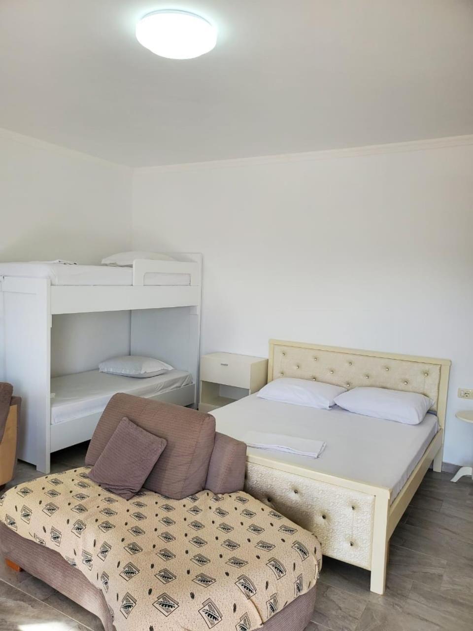 Luigi S Fairyview Apartment Sarandë Exterior foto