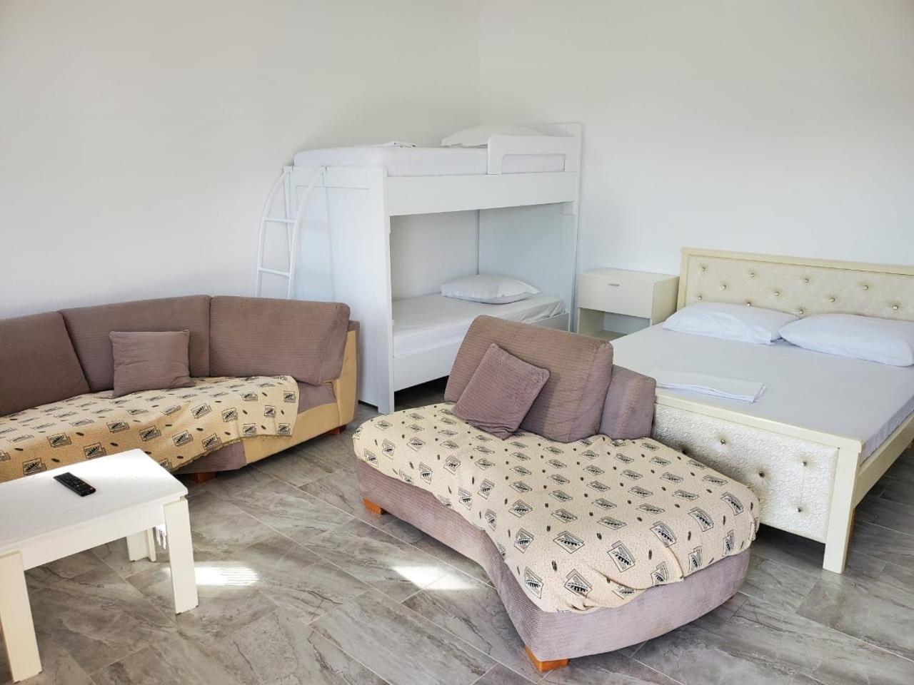 Luigi S Fairyview Apartment Sarandë Exterior foto